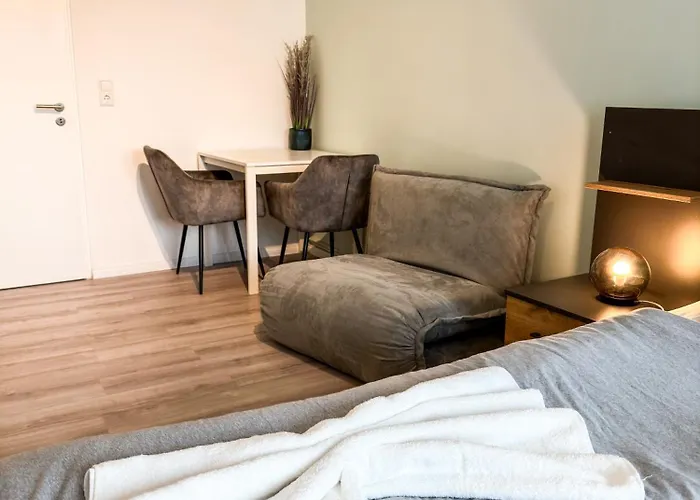 Fuer 3 Gaeste Mit Kostenlosen Parkplaetzen Und Lift Hanovre