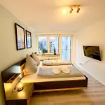 Fuer 3 Gaeste Mit Kostenlosen Parkplaetzen Und Lift * Hannover