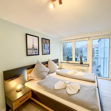 Apartment Fuer 3 Gaeste Mit Kostenlosen Parkplaetzen Und Lift Hannover