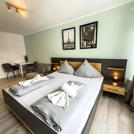 Fuer 3 Gaeste Mit Kostenlosen Parkplaetzen Und Lift *