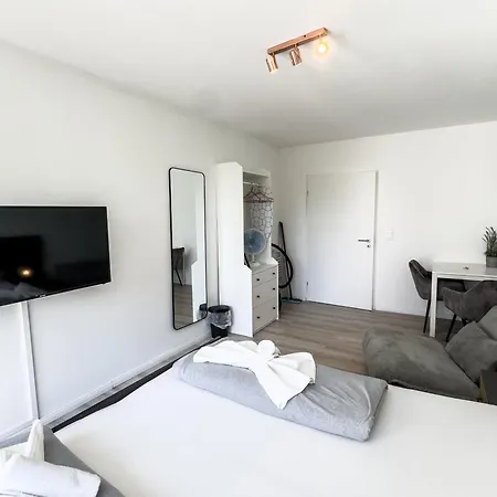 Apartment Fuer 3 Gaeste Mit Kostenlosen Parkplaetzen Und Lift Hannover