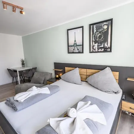 Fuer 3 Gaeste Mit Kostenlosen Parkplaetzen Und Lift * Hannover